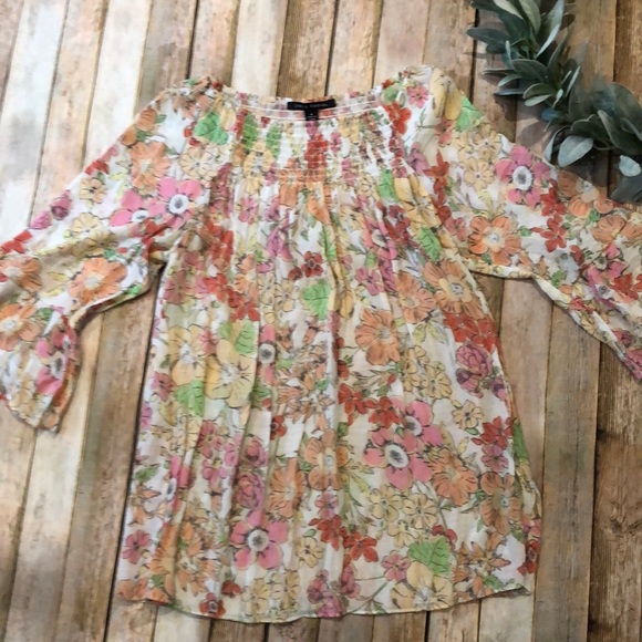 Zac & Rachel Floral Top - Picture 1 of 8